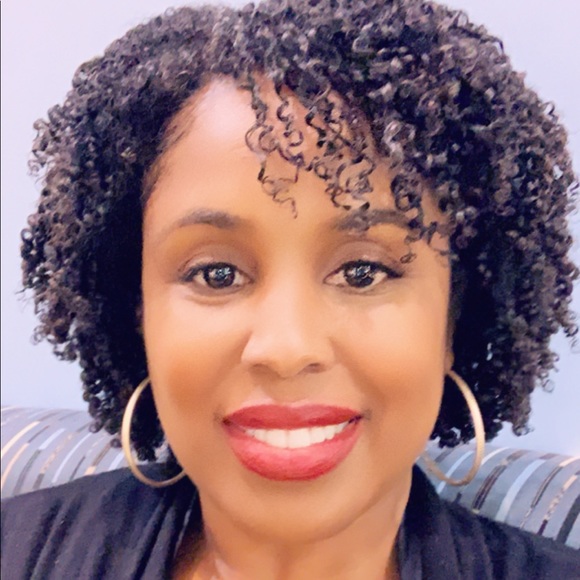 Meet your Posher, Princess - Picture 5 of 8